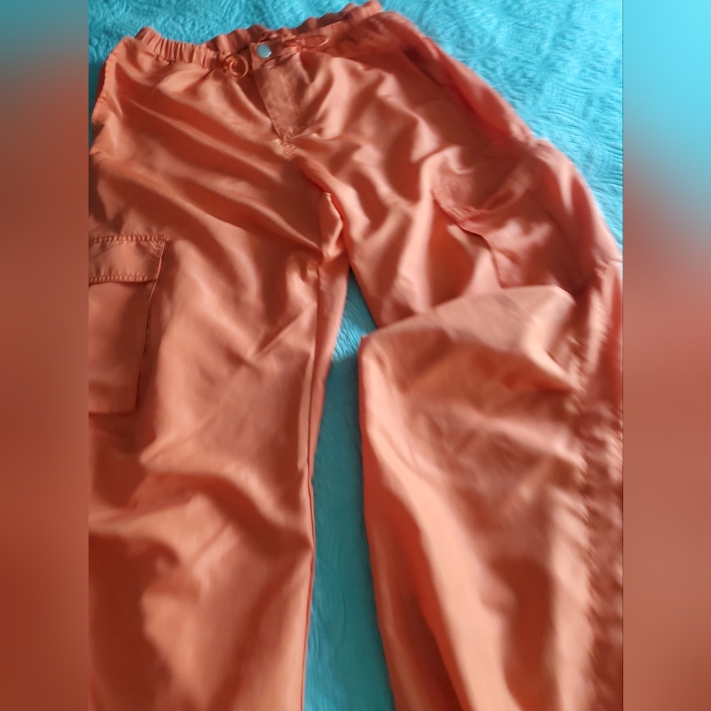 EMERSON LANG ORANGE PARACHUTE runners Womens
